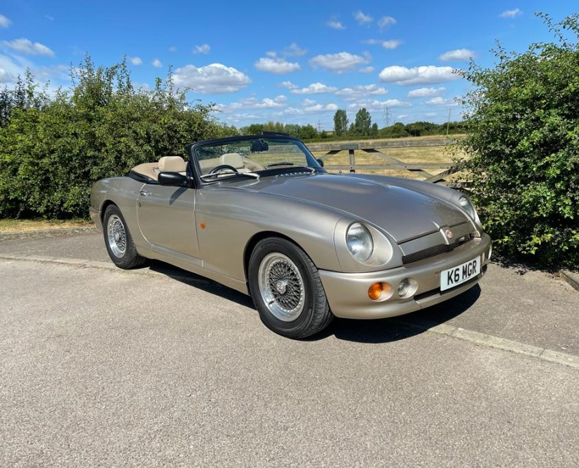 Showroom Bicester Sports Classics