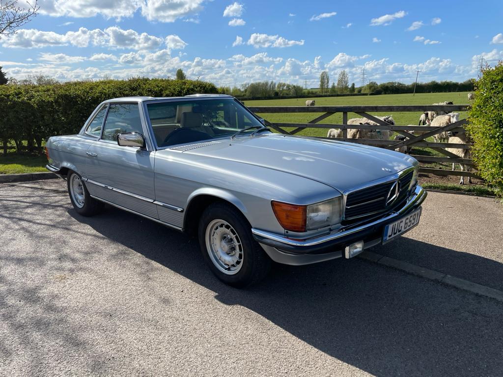 1983 MERCEDES 280 SL - Bicester Sports & Classics